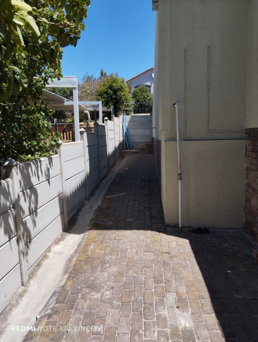 3 Bedroom Property for Sale in Aston Bay Eastern Cape